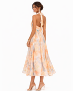 Aurora | Vestido con escote Halter y Estampado Acuarela