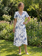 Kael | Vestido midi con escote en V y delicado estampado botánico