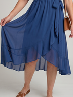 Keziah | Vestido midi envolvente de manga corta, con falda fluida y dobladillo suave