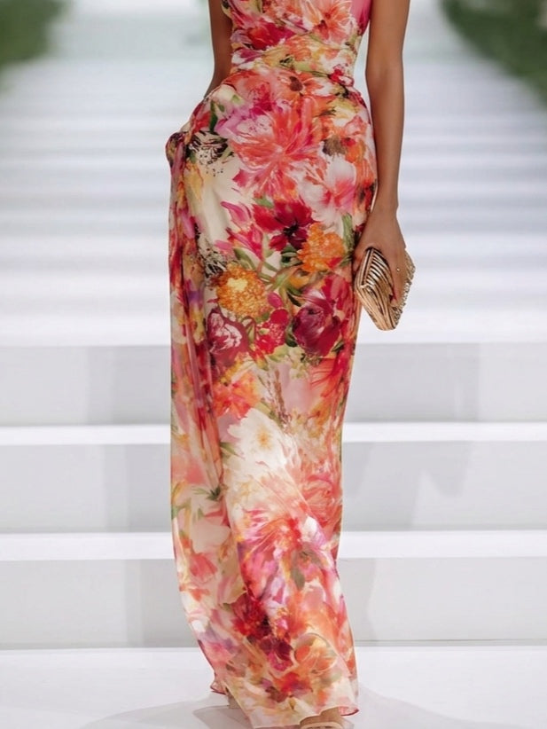Danae & Melina - Vestido Maxi Sin Mangas en Chifón Rojo con Escote Halter